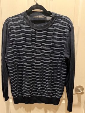AMANI ZUNYING Men's Navy Textured Crewneck Sweater
